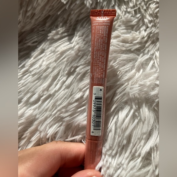 Revlon - Plumping Crème - Picture 5 of 6